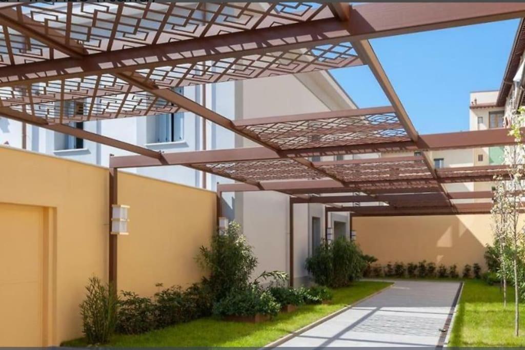 Apartment Downtown Florence, Moderno Con Giardino Exterior photo